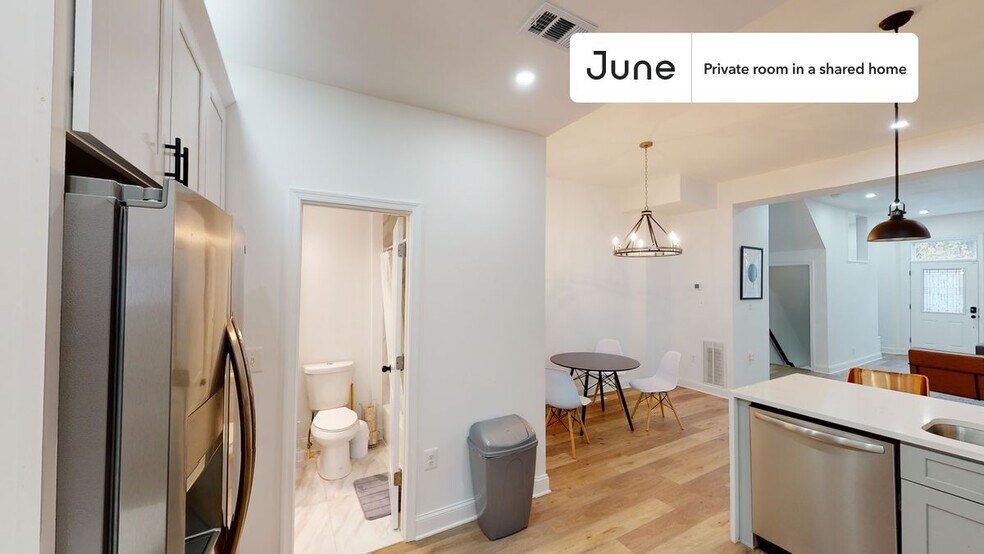 Building Photo - Room in Shared 5 bed/3.5 bath home