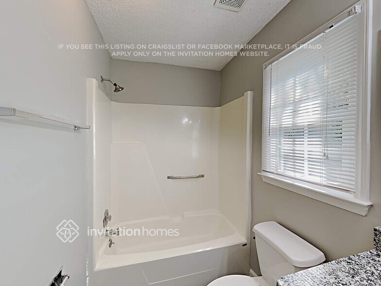 Building Photo - 334 Sandymead Rd