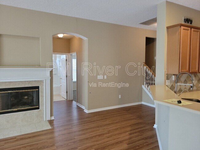 Building Photo - 14283 Big Spring St