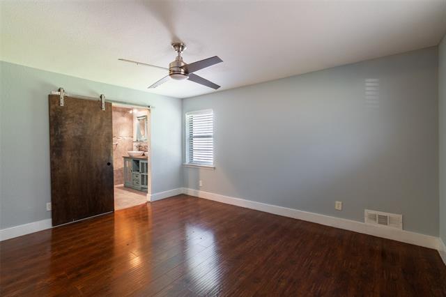Building Photo - 5715 Hillcroft St