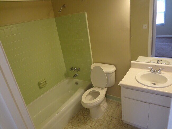 Building Photo - 125 Buckeye Ln