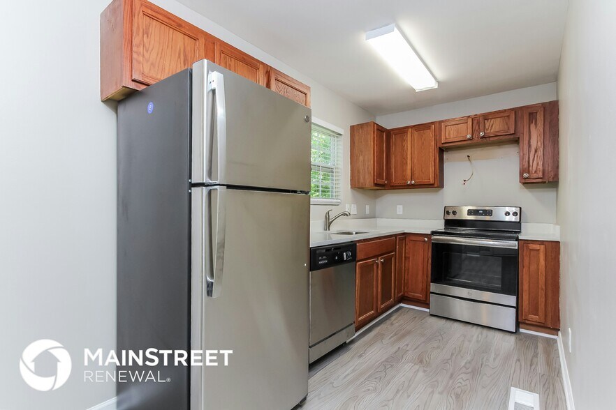 Building Photo - 2711 Kendrick Dr