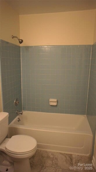 Building Photo - 8306 Summerglen Cir