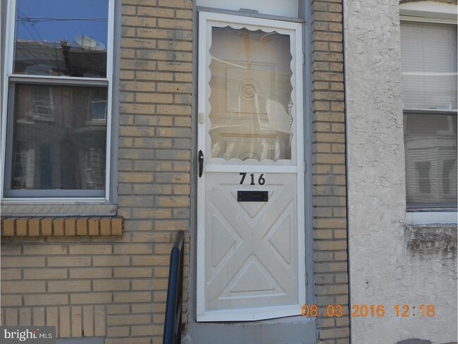 Building Photo - 716 Hoffman St