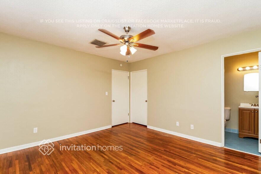 Building Photo - 4228 Sky Line Dr