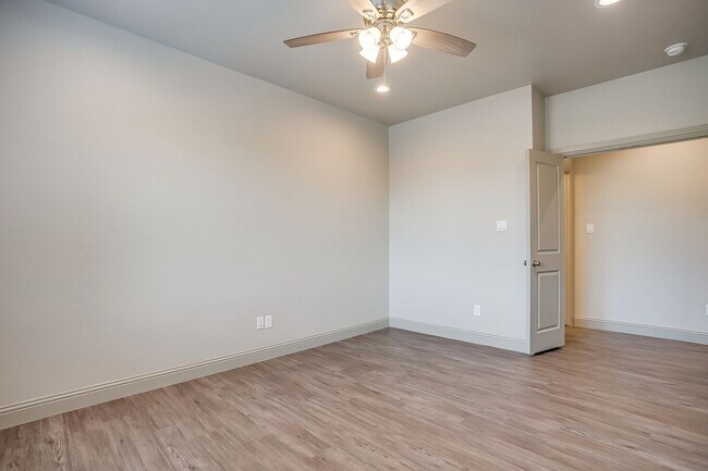 Building Photo - 2829 Forest Park Blvd