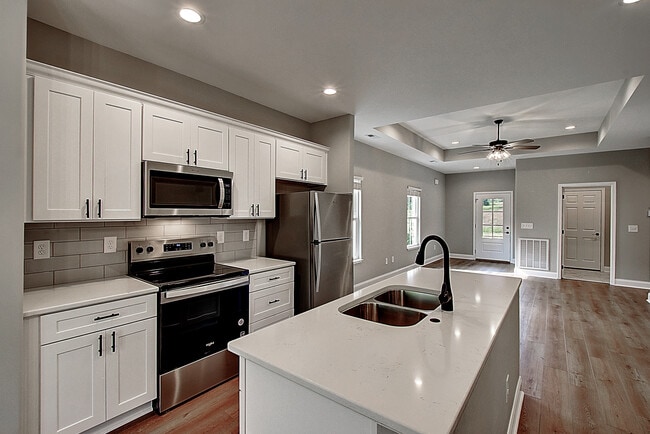 Building Photo - 2078 Haystack Cir