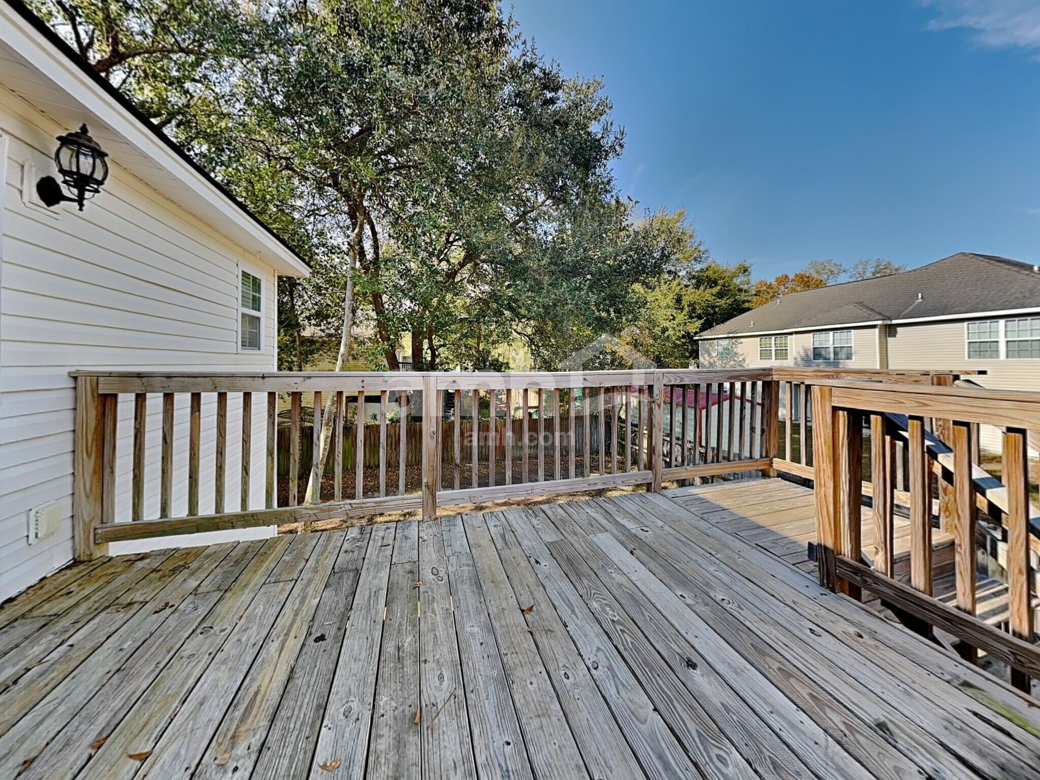 Building Photo - 300 Aspen Arbor