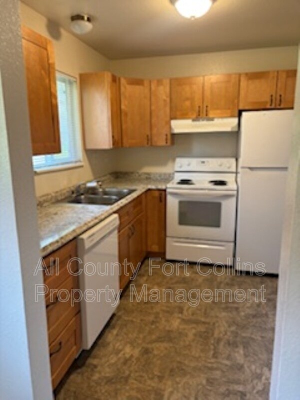 Building Photo - 1716 Erin Ct