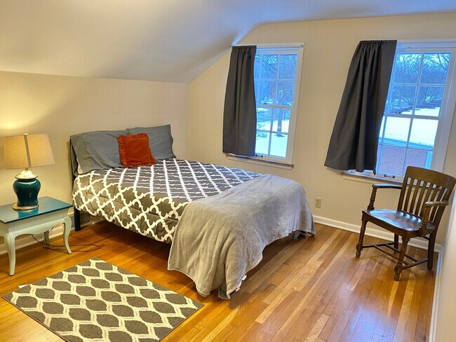 Building Photo - 1310 Forest Hills Blvd