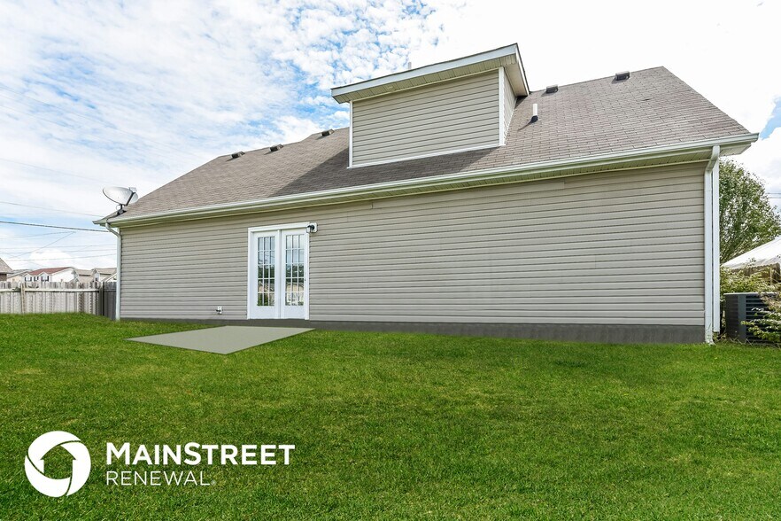 Building Photo - 144 Dreville Dr