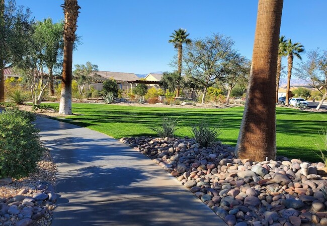 Building Photo - 3424 Desert Creek Trail