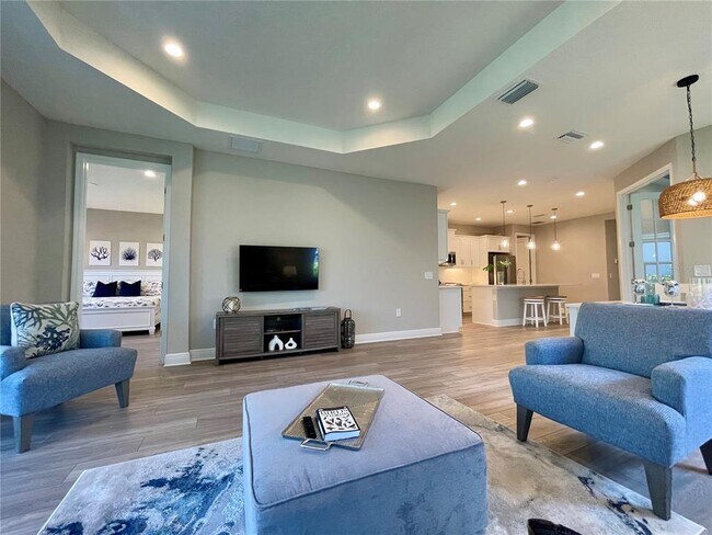 Building Photo - 12432 Palatka Dr