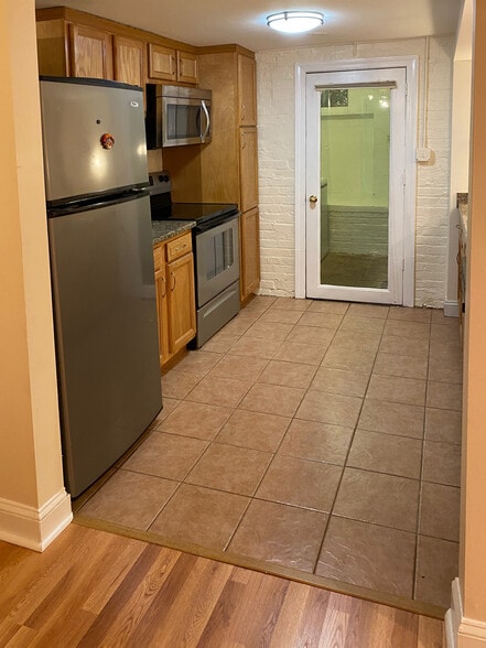 Kitchen w/Access Laundry - 2063 Park Rd NW