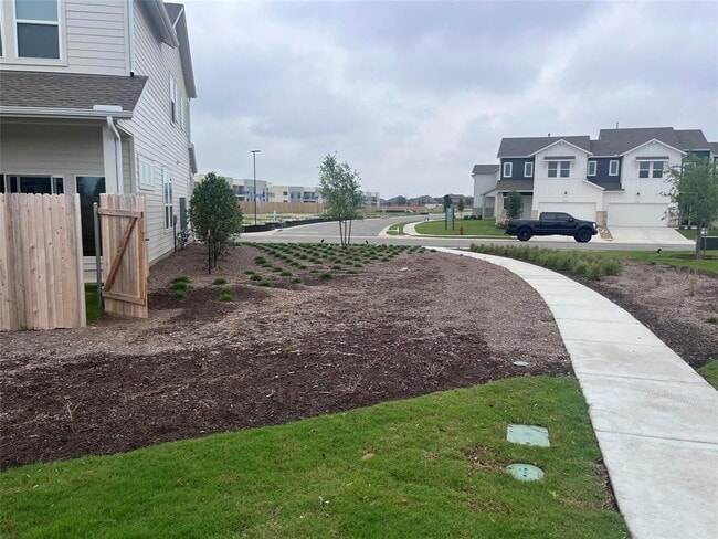 Building Photo - 8519 Sommery Ln