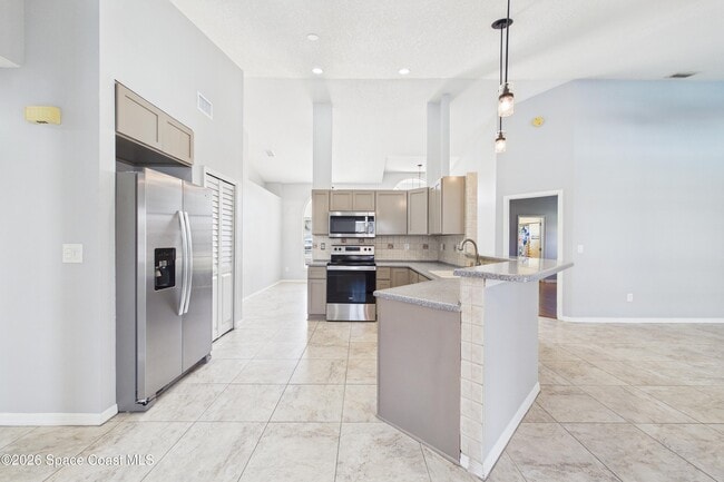 Building Photo - 1914 Jacques Dr