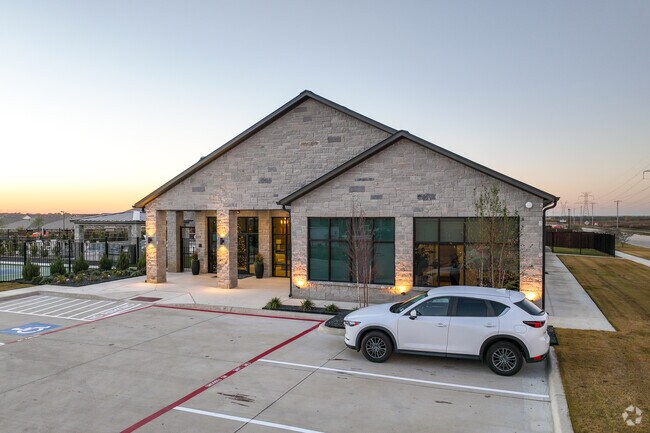 Entrance - The Park at Heritage Hills