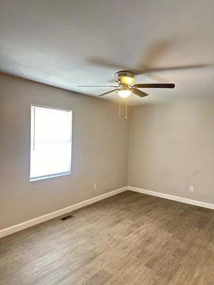 Building Photo - 4100 N Ocoee St