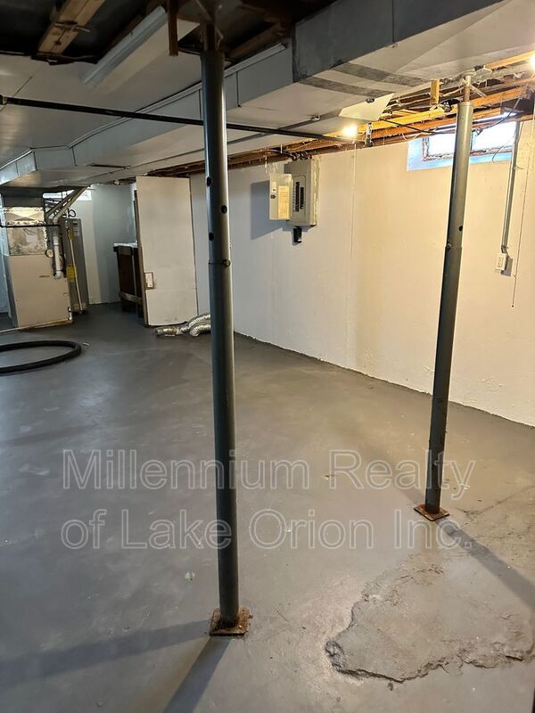 Building Photo - 1173 Dudley Ave