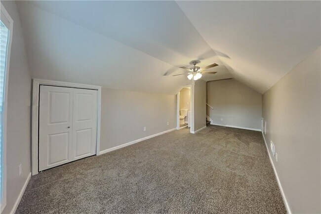 Building Photo - 1245 Cedar Oak Ln