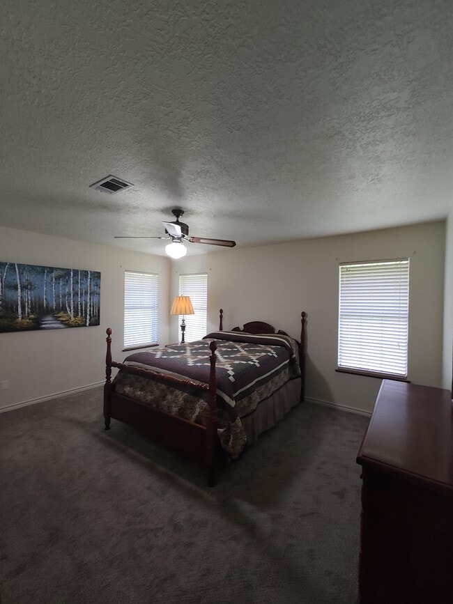 Building Photo - 9023 Brittonville Rd