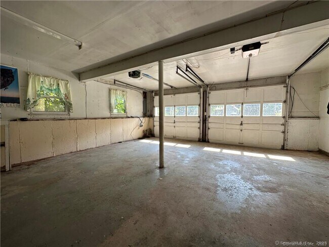 Building Photo - 30 Cavasin Dr