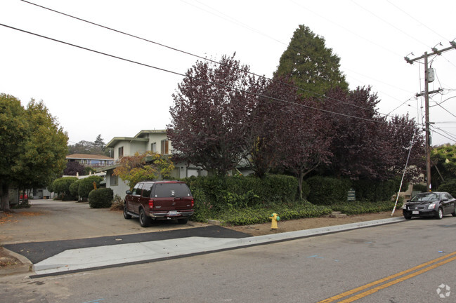 Primary Photo - Soquel Village Apartments