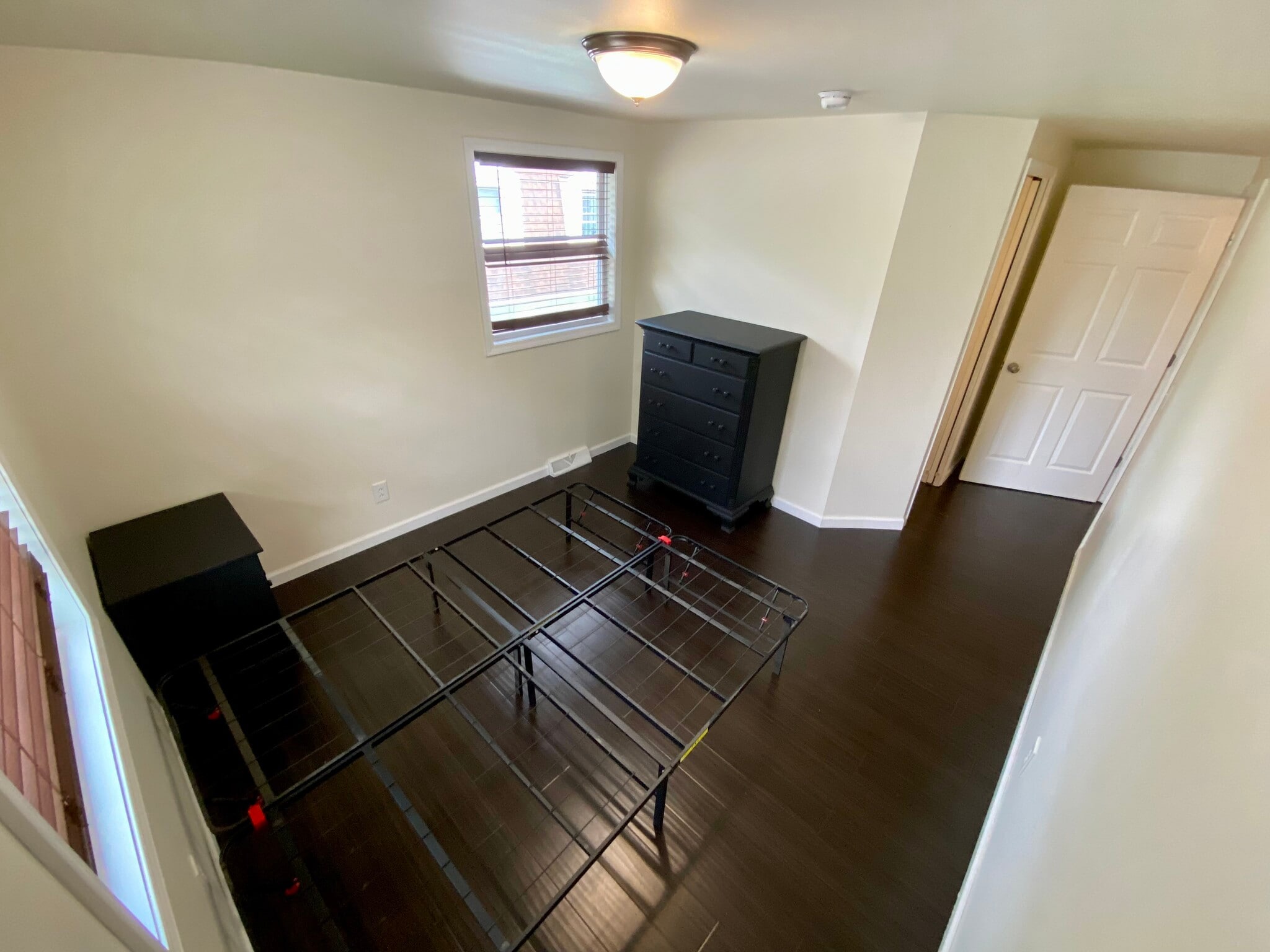 Building Photo - 87 Marine Dr