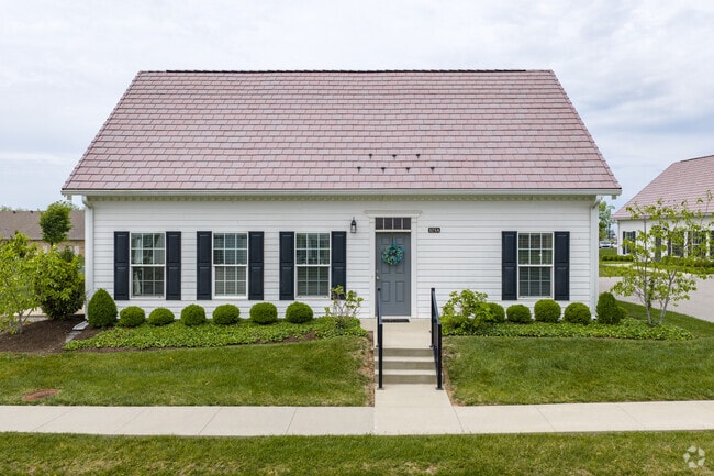 Cottage Exterior - The Cottages at Ashton Grove