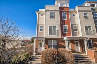 Building Photo - Gorgeous Conshohocken 3 Bedroom, 2.5 Bath ...