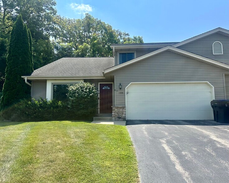 Primary Photo - 1456 Meadowcreek Ct