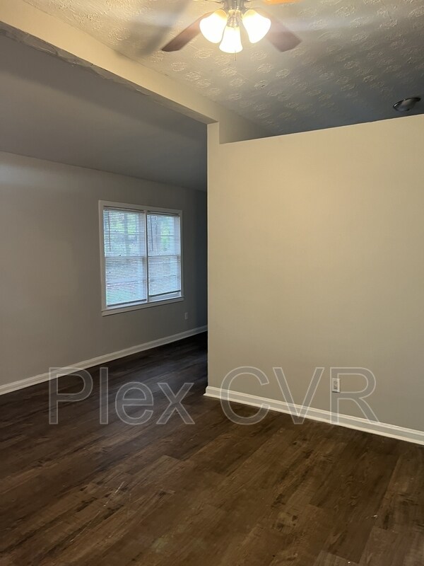 Building Photo - 855 Goodson Dr