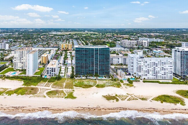 Building Photo - 900 N Ocean Blvd