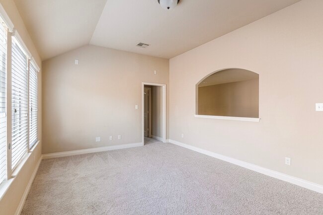 Building Photo - 28707 Hemlock Red Ct