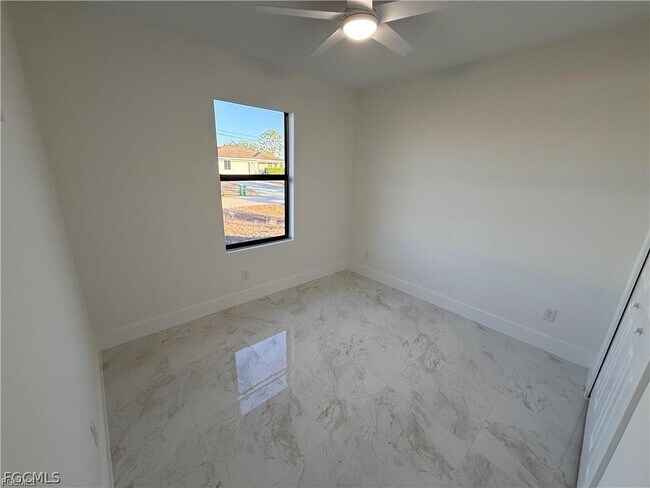 Building Photo - 1706 NW 19th Terrace