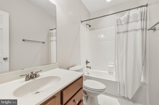 Building Photo - 13509 Chipper Ct