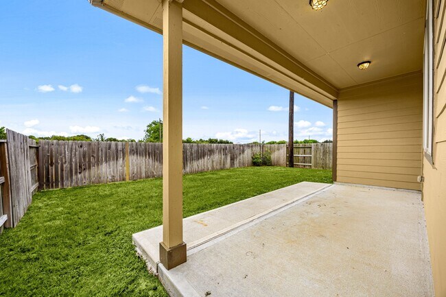 Building Photo - 10046 Granite Grove Ln