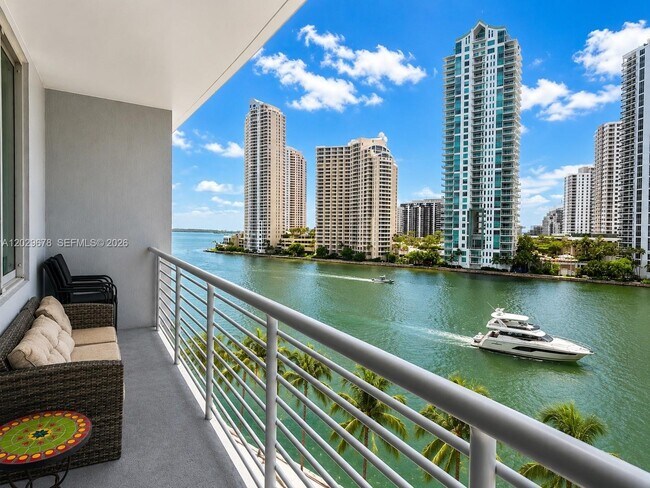 Building Photo - 325 S Biscayne Blvd