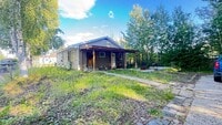 Building Photo - 2104 Rickert St