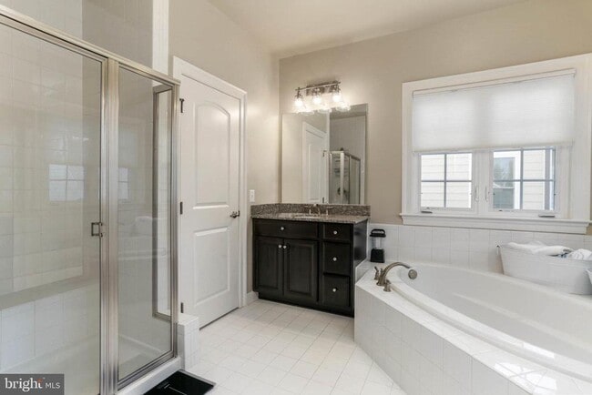 Building Photo - 7820 Early Morning St