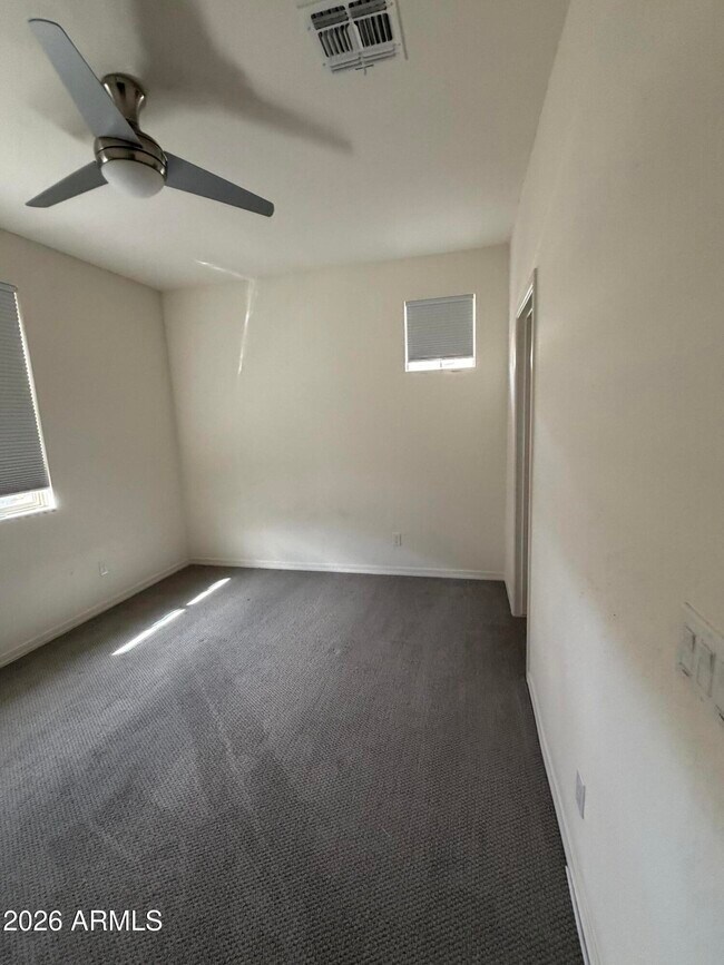 Building Photo - 1563 W Marlin Dr