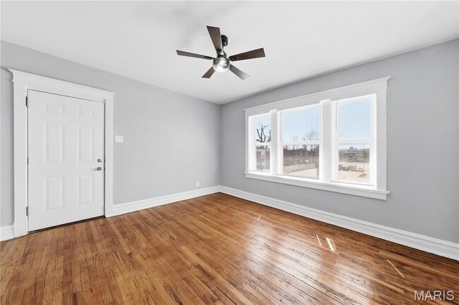 Building Photo - 4643 Evans Ave