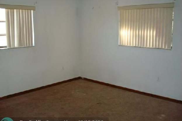 Building Photo - 7400 Raleigh St