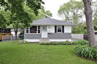 Building Photo - Spacious 5-Bed Home with Finished Basement & Gleaming Hardwood Floors in St. Louis Park!