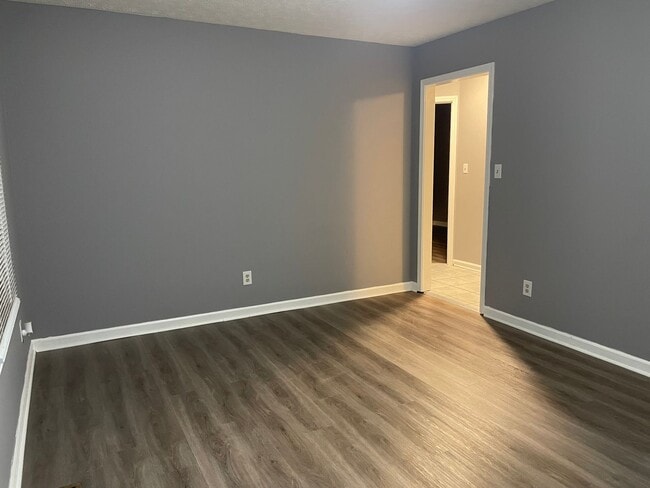 Building Photo - 107 Oliver St