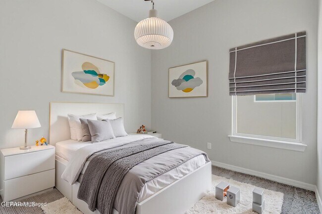 Building Photo - 908 Ada Ln