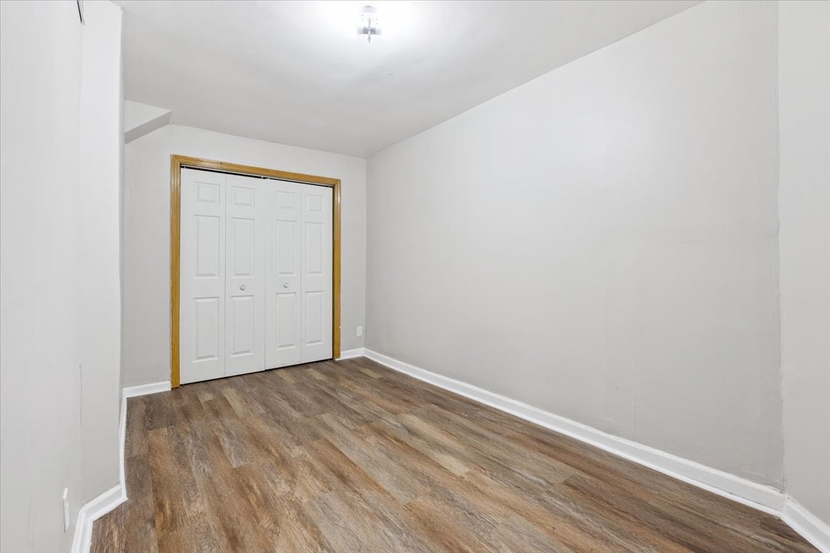 Building Photo - 1128 W Diversey Pkwy