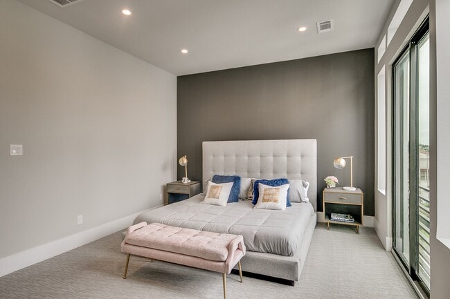 Building Photo - 1615 Wheeler Ave