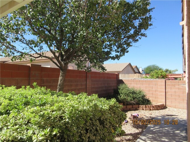Building Photo - 2730 Colorado Ave