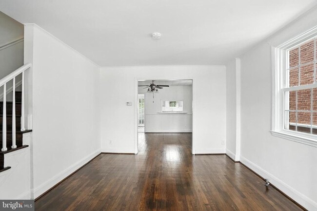 Building Photo - 4 N Belle Grove Rd
